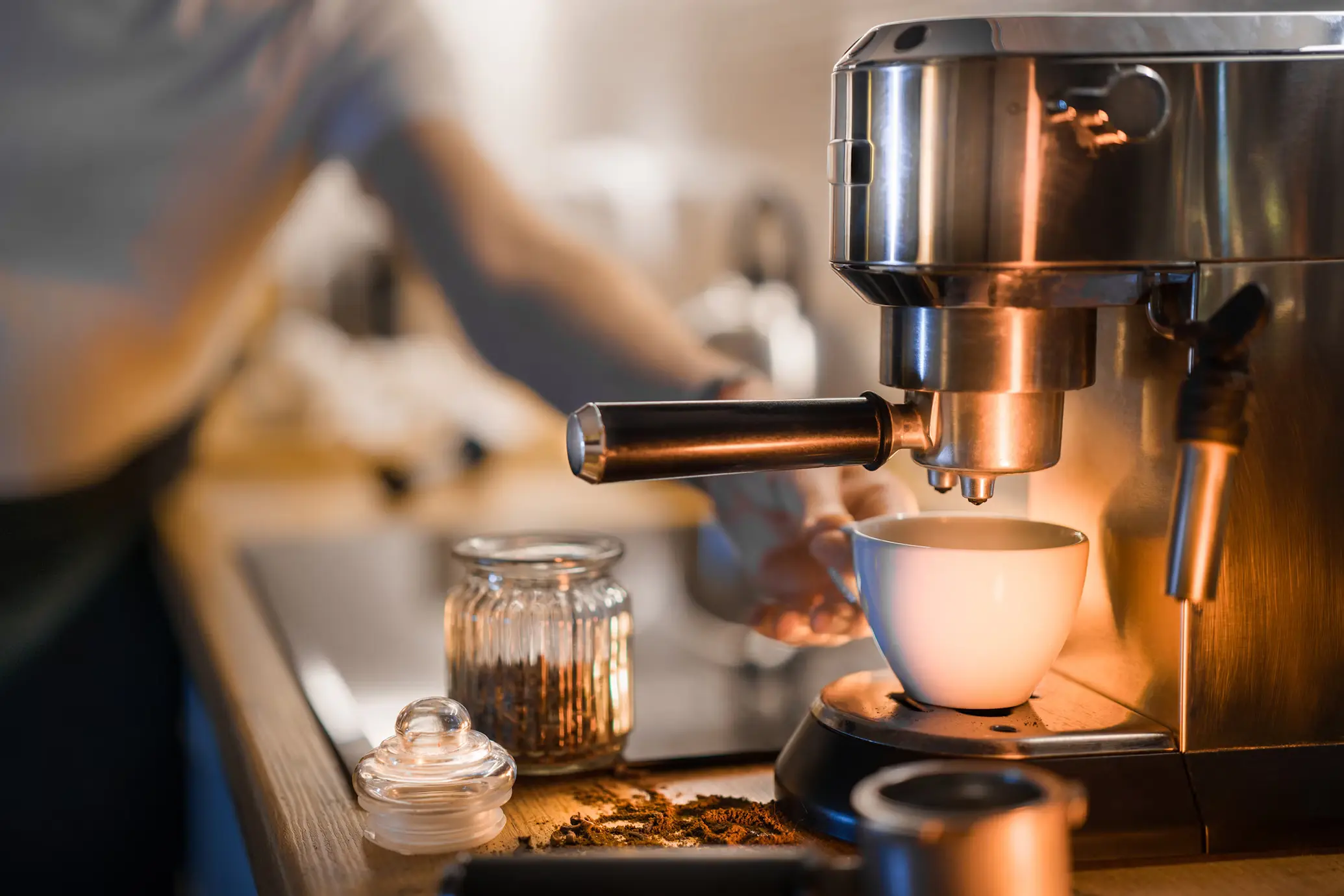 mesin pembuat kopi