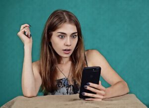Surprise ulang tahun online