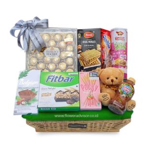 Ide hadiah lomba Agustusan Produk-Lokal-Hampers-Makanan