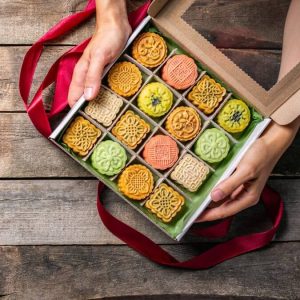 mengapa kue bulan menjadi hadiah spesial