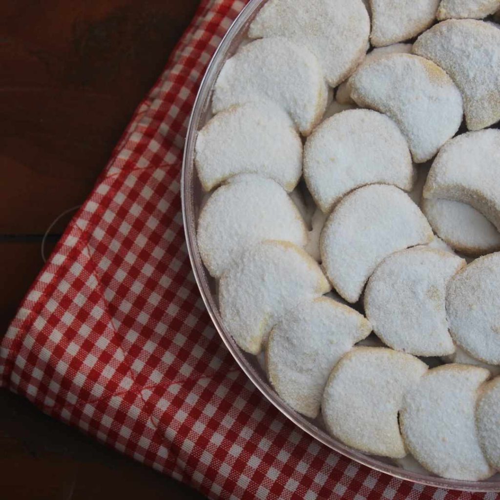 kue putri salju