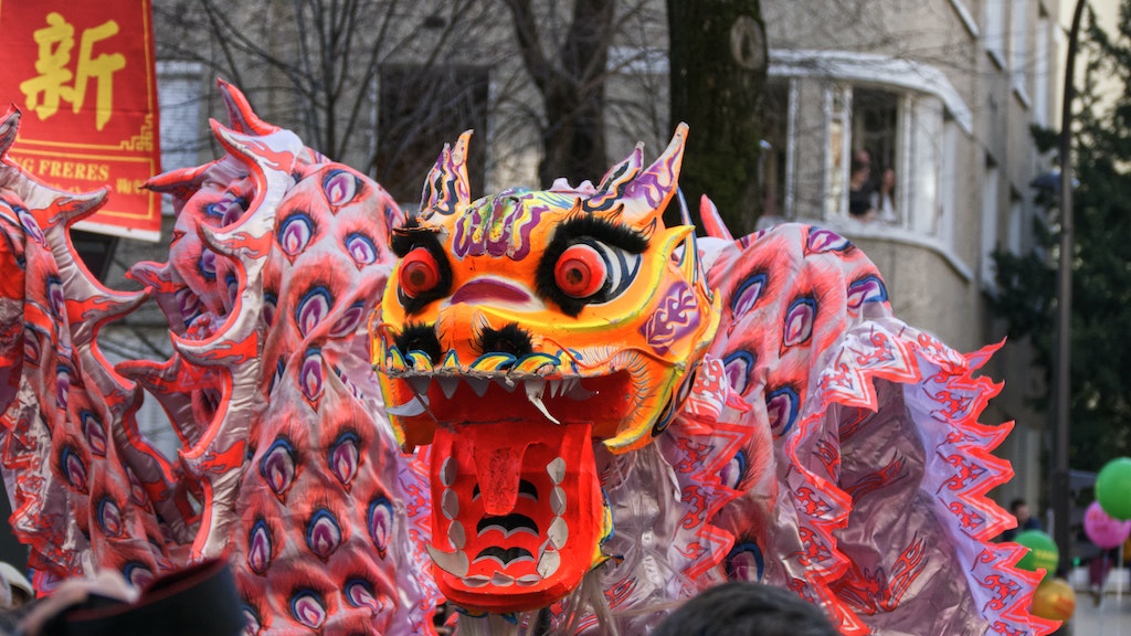 Dragon dance