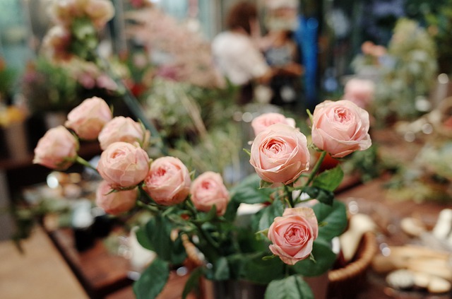 Tips to get fresh cut flowers